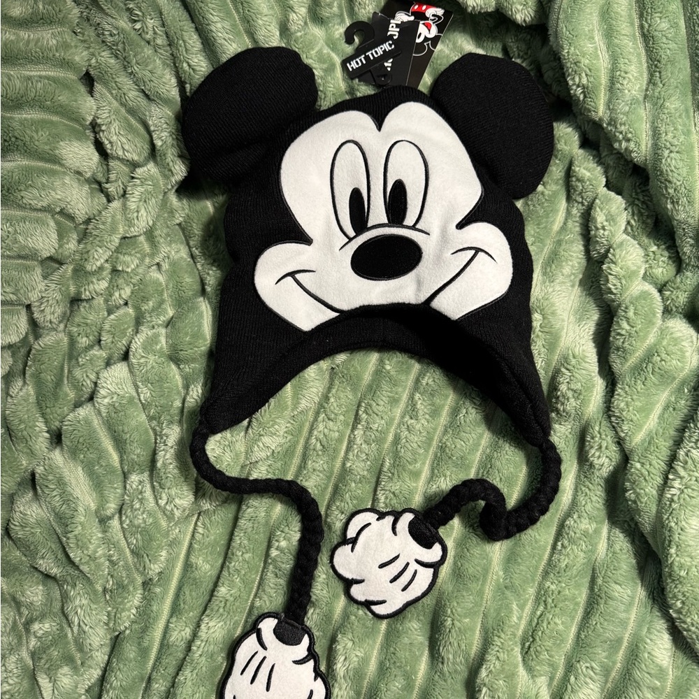 Disney Black and White Mickey Mouse Knit Hat